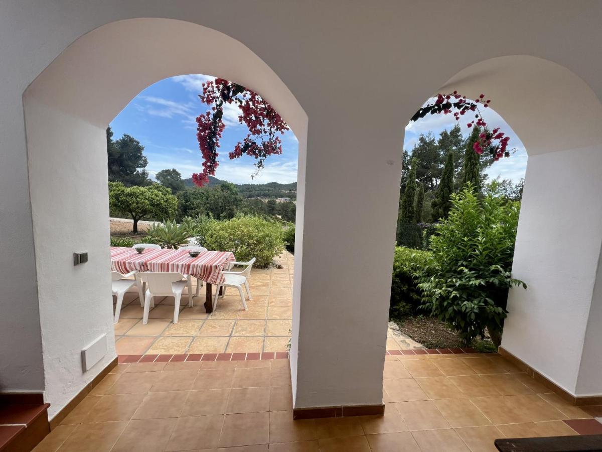 Sa Rota Villa Santa Eularia des Riu Bagian luar foto