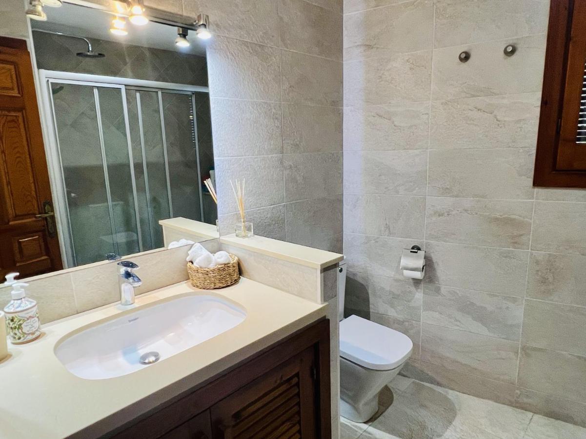 Sa Rota Villa Santa Eularia des Riu Bagian luar foto